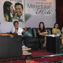 Launching Novel “Menentukan Hati”: Kolaborasi Novel dan Lagu