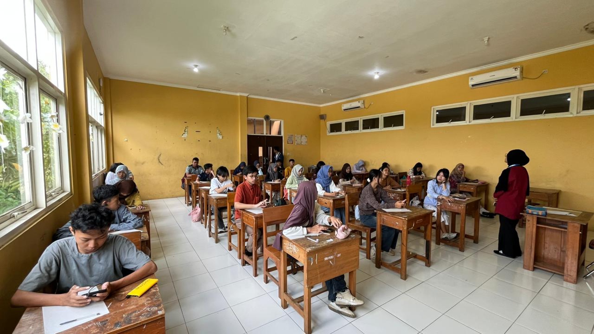 Tryout TKA SMP se-Surabaya di SMAS IPIEMS Surabaya 2