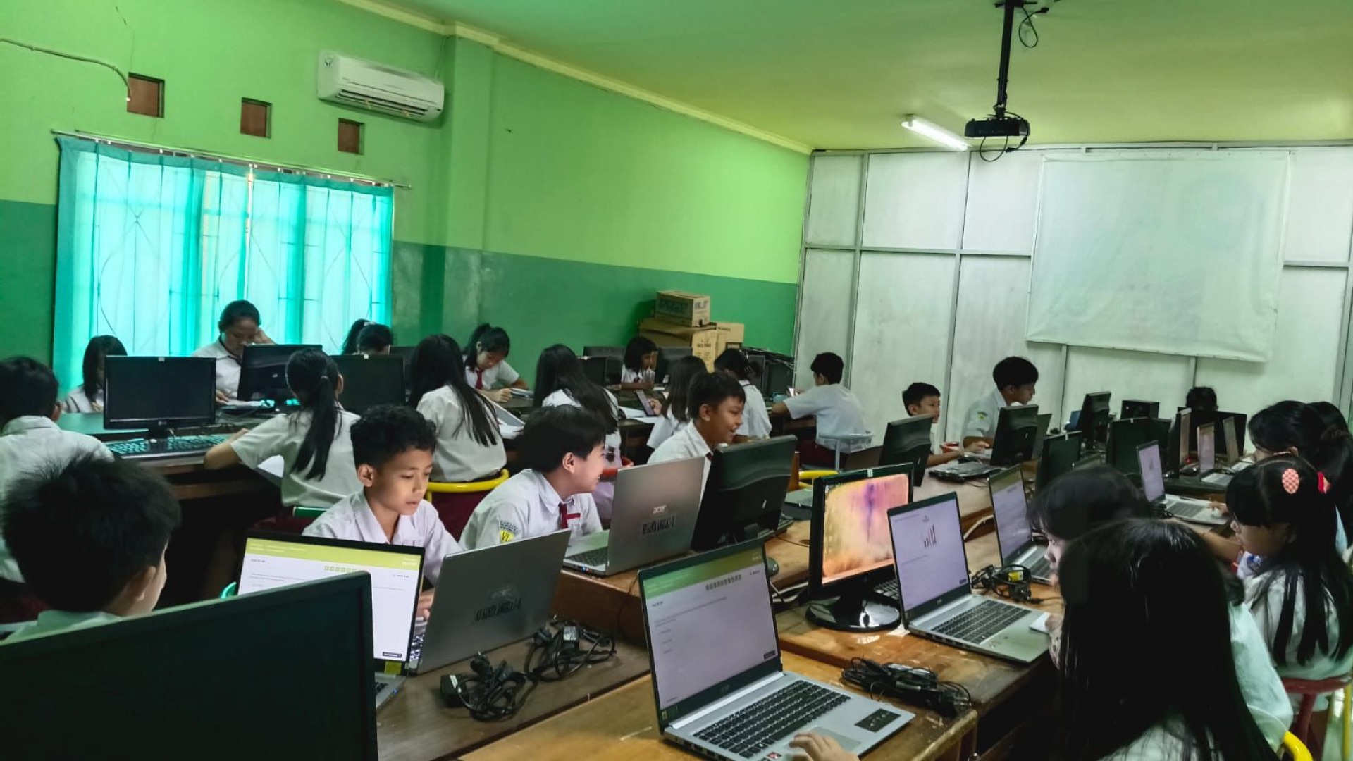 Tryout Solutest TKA Jenjang SD oleh Dinas Pendidikan Kota Banjarmasin