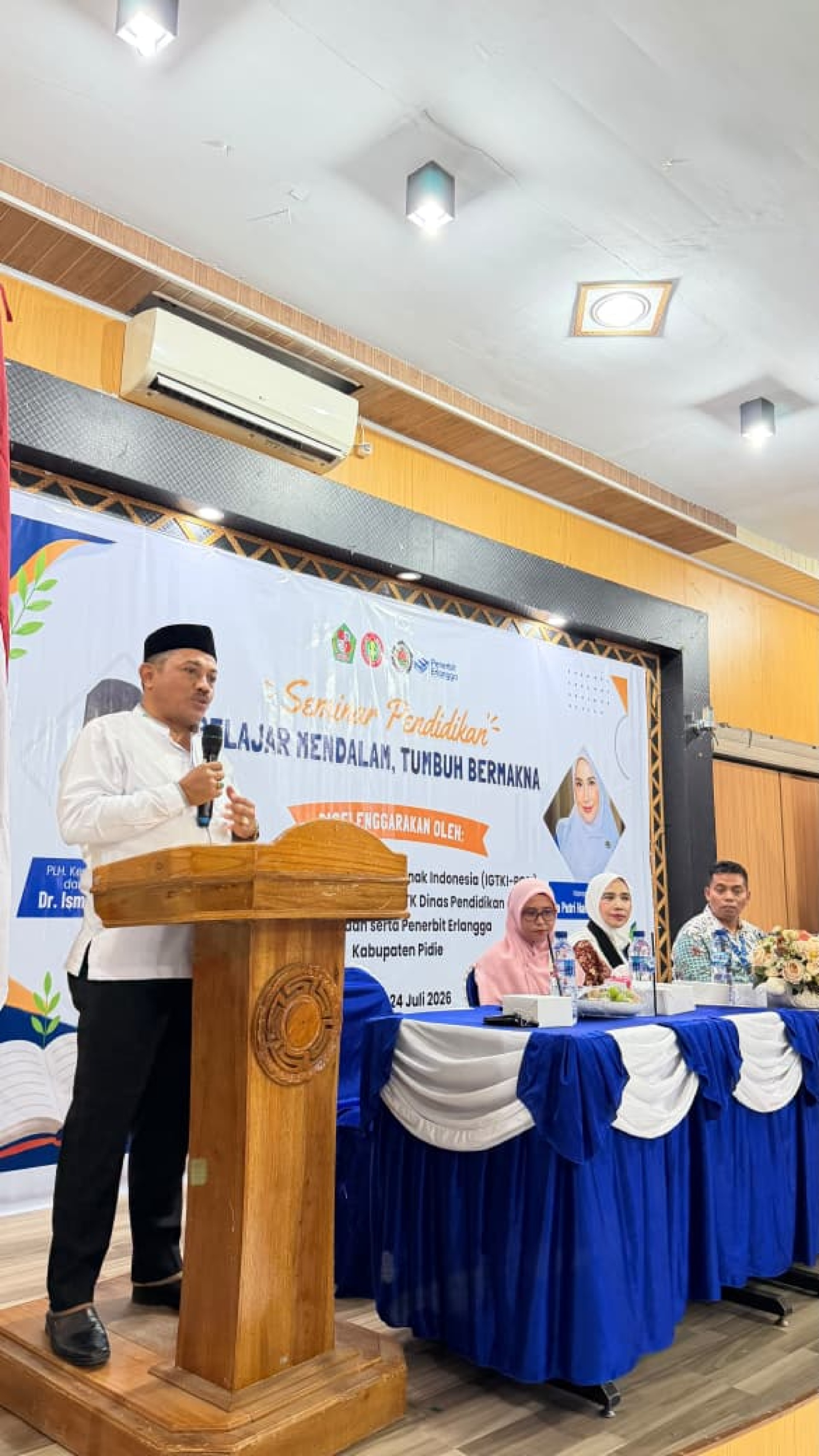 Seminar Pendidikan Belajar Mendalam