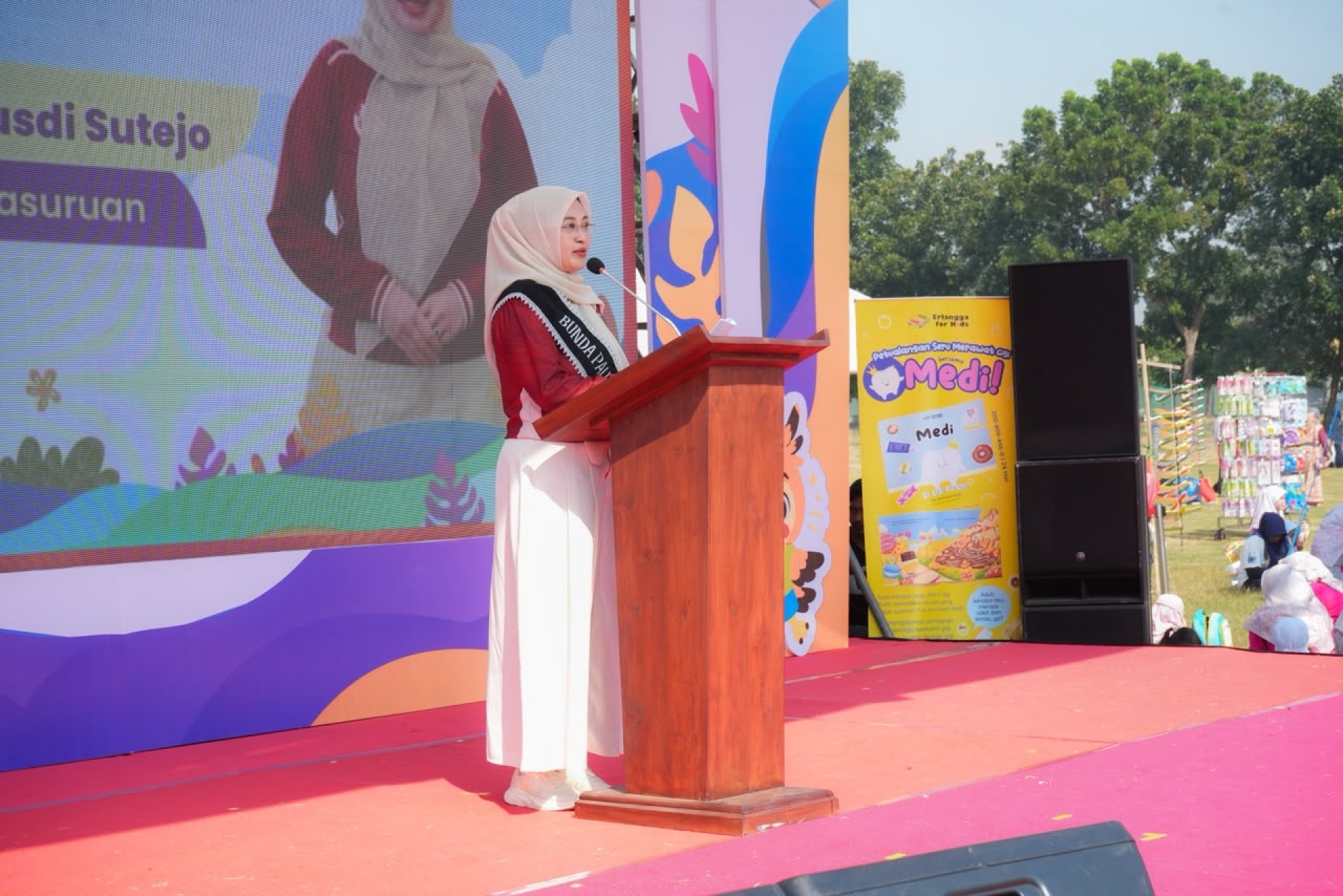 Ajarkan Anak Jaga Kebersihan Gigi. BUNDA PAUD Kabupaten Pasuruan, Merita Rusdi Sutejo Luncurkan Buku "Medi Si Gigi Putih"